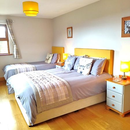 Glenn Eireann House Bed & Breakfast Къшъндал Екстериор снимка