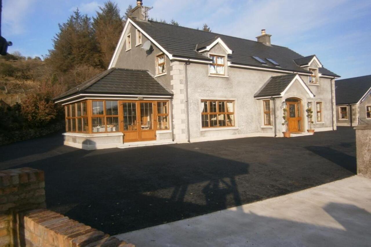 Glenn Eireann House Bed & Breakfast Къшъндал Екстериор снимка