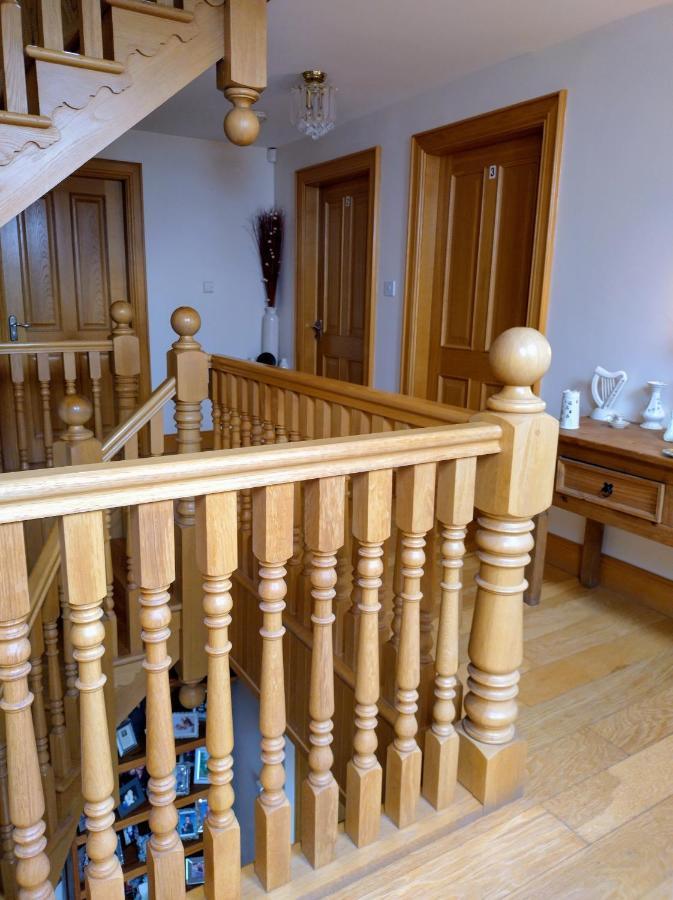 Glenn Eireann House Bed & Breakfast Къшъндал Екстериор снимка