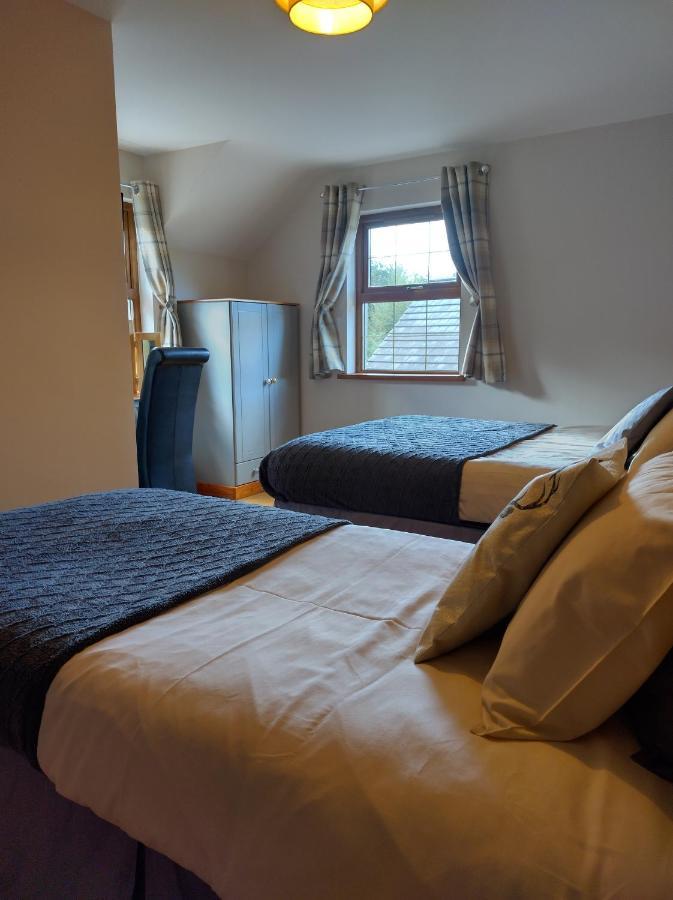 Glenn Eireann House Bed & Breakfast Къшъндал Екстериор снимка