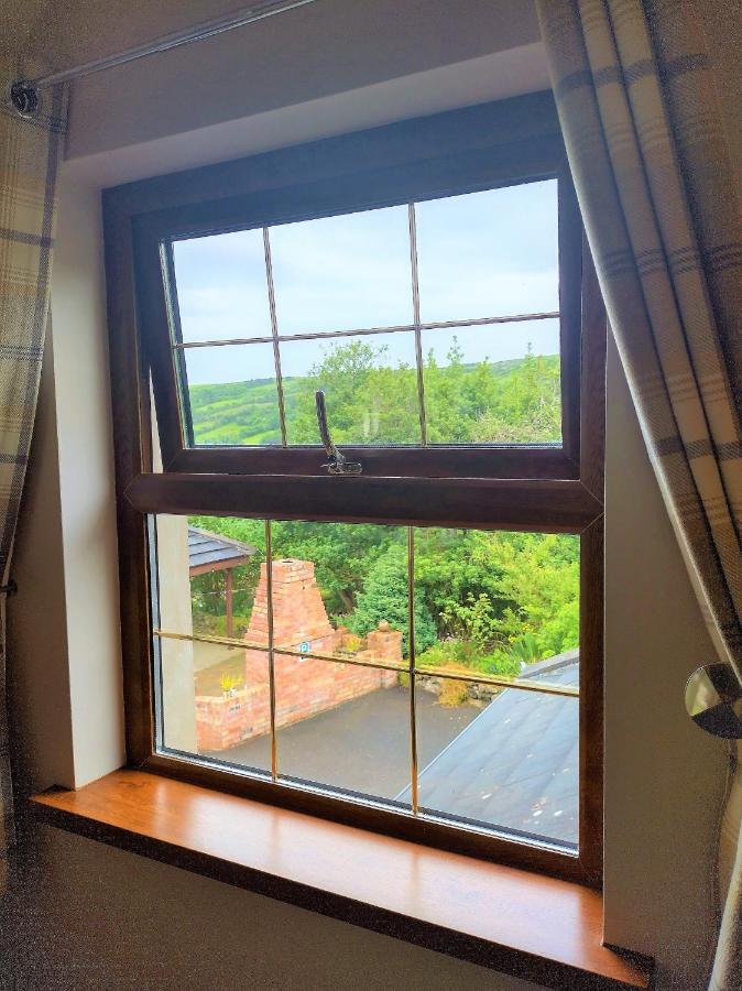 Glenn Eireann House Bed & Breakfast Къшъндал Екстериор снимка